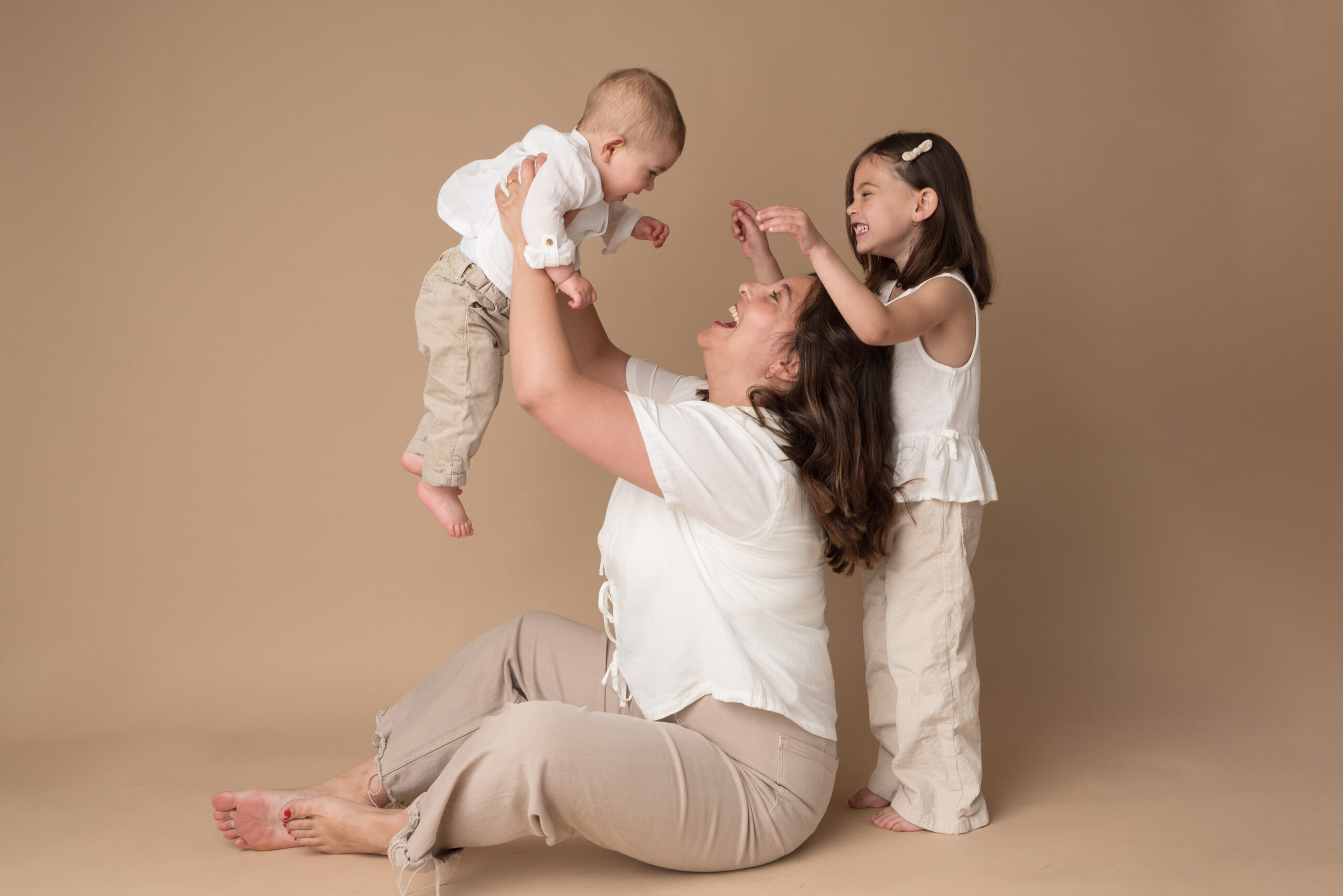 Portrait de famille futur bébé
